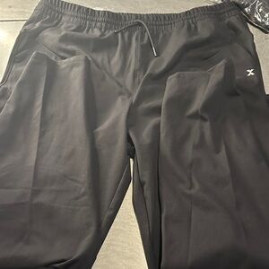 Xersion Quick-Dri Black Joggers